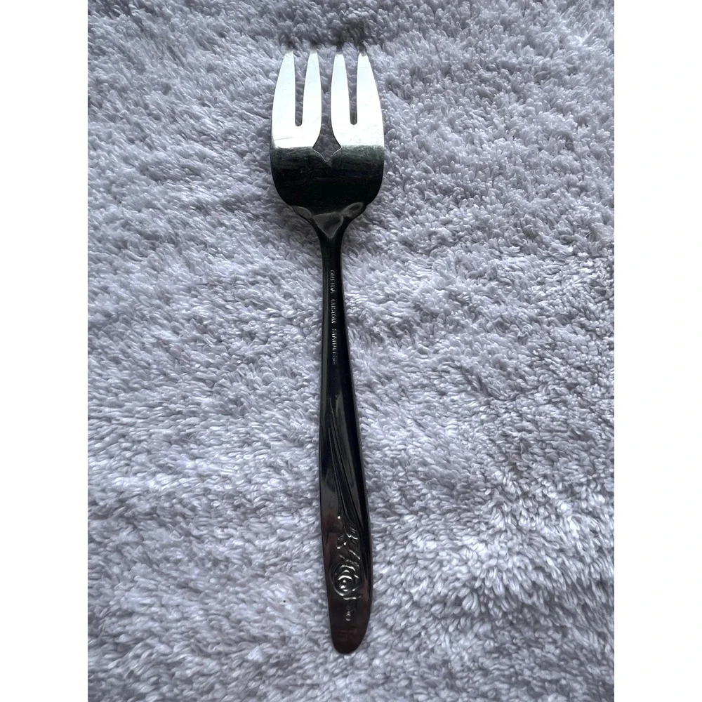 Oneida roseanne stainless